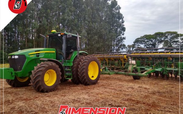 Reprogramación del tractor John Deere 7230J 
